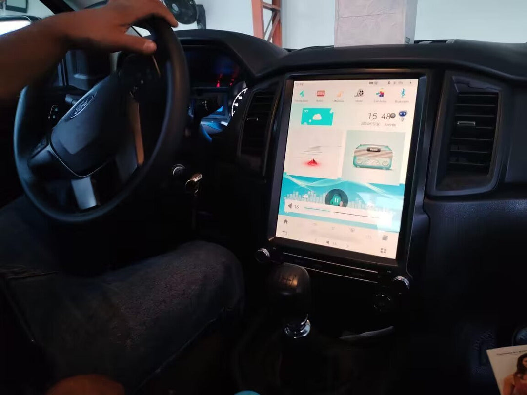 12.1 Inch Tesla Style Car Stereo is Perfect for Ford Ranger 2015-2020